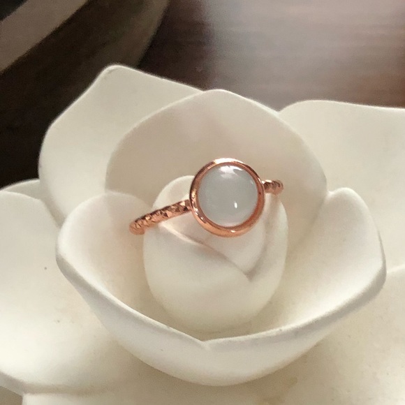 Jewelry - Beautiful Moonstone Milk Glass Ring